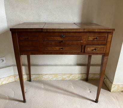Dressing table in veneered wood, inlaid with...