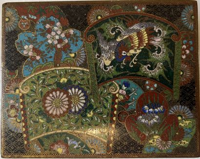 Cloisonné box decorated with phoenixes and...