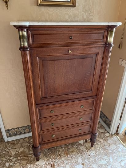 Moulded mahogany writing desk with curved...