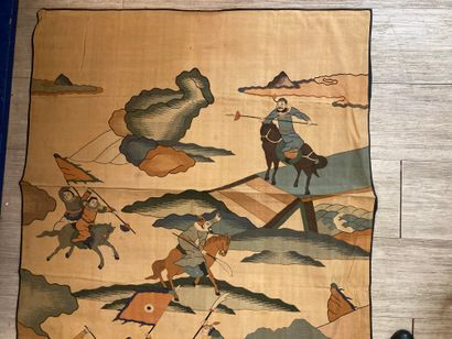 CHINE - XXe siècle. Ensemble de trois pièces...