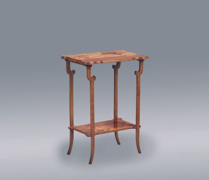 Emile GALLE (1846-1904). Table de salon en...
