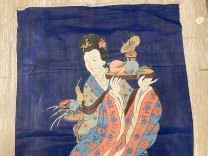 CHINE - XXe siècle. Pièce rectangulaire tissée...