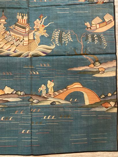 CHINE - XXe siècle. Ensemble de deux pièces...