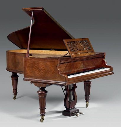 Piano à queue à ébénisterie en placage de...