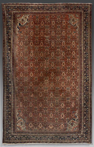 Tapis FERAHAN en laine à décor de fleurs...
