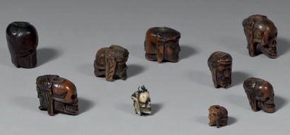 Ensemble de neuf memento mori «Janus bifrons»,...
