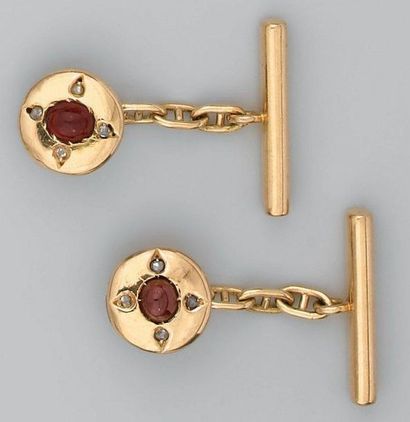 Paire de boutons de manchettes en or jaune,...