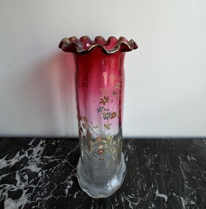 Red and white glass vase, scalloped neck,...