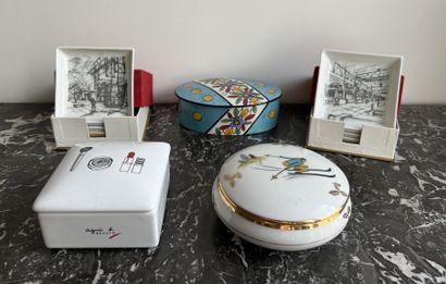 Porcelaine de Paris for Usinor. Suite of...