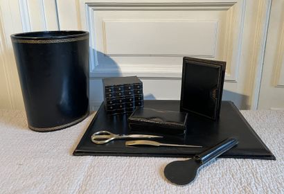 Desk set in black box with gilded friezes,...