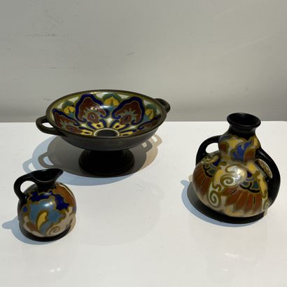 Gouda ceramics set: - Regina. Small vase...