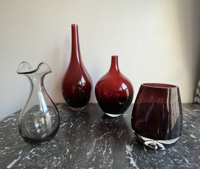 KOSTA BODA pour Ikea, vers 1980. Trois vases...
