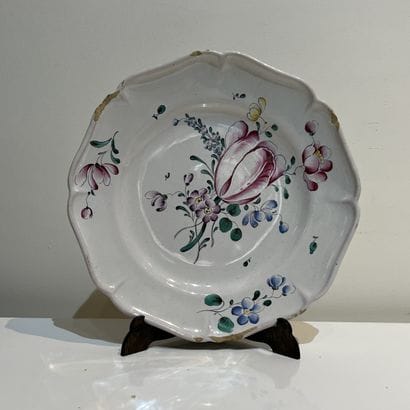 Strasbourg, mark of Paul Hannong. Earthenware...