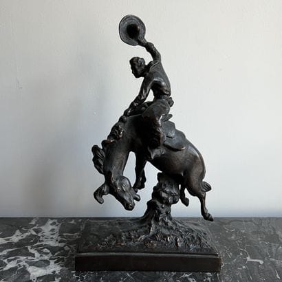 D'après Paul HERZEL. Rodéo. Statuette en...