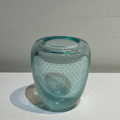 Val Saint-Lambert. Water-green bubble-crystal...