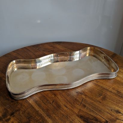Silver-plated tray, with a curved shape....