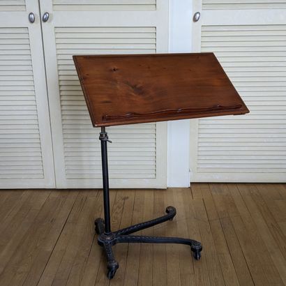 Reading table, the mobile varnished wood...