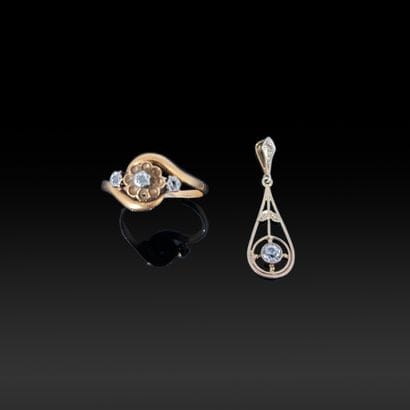 18K (750) yellow gold: - young girl's ring,...