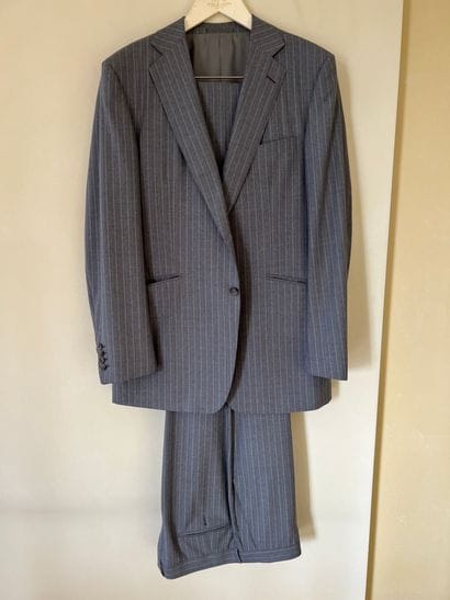 Set of men's suits, by Dunhill, Cerruti 1881...