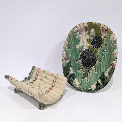Barbotine earthenware: asparagus and artichoke...