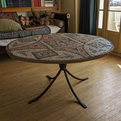 Table, round top in mosaic with geometric...