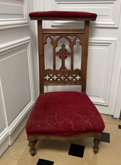 Prie-Dieu in fruitwood, the armrest with...