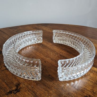 Cristallerie de BACCARAT. Pressed molded...