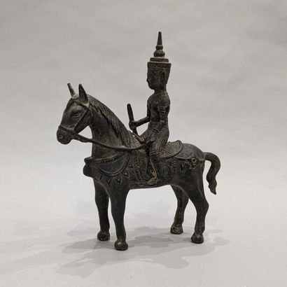 Asie du Sud-Est. Cavalier birman en bronze...