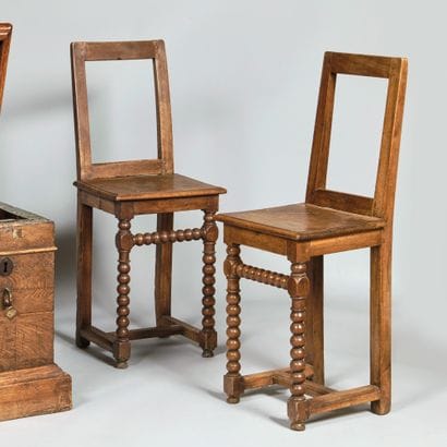 Paire de chaises rustiques en bois naturel,...