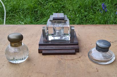 Inkwell, the quadrangular base in rosewood...