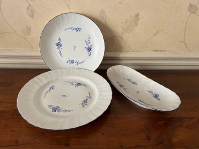 Bernardaud Limoges. Suite of twelve dinner...