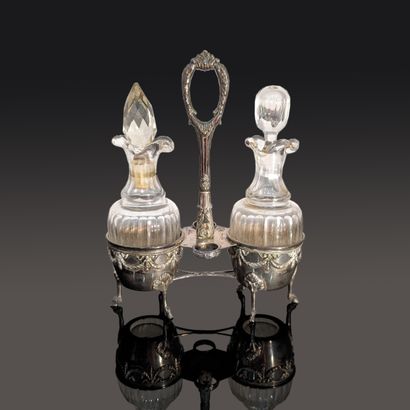 Huilier, set in silver (925), the receptacles...