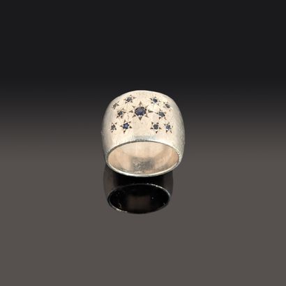 Large silver ring (800), set with blue stones...