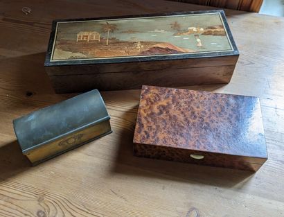 Set of burl veneered burrwood boxes, the...