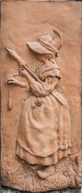 D'Argylaz. Terra cotta plaque with bas-relief...