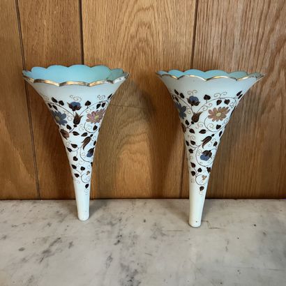 Pair of white opaline centerpiece cones,...