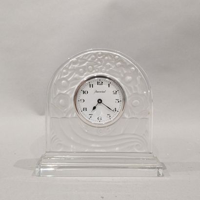 BACCARAT. Boundary clock in crystal with...