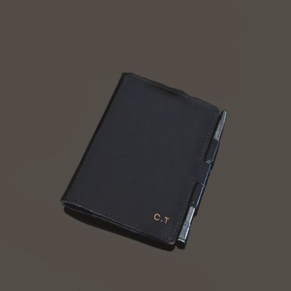 HERMES Paris. Agenda miniature en box noir....