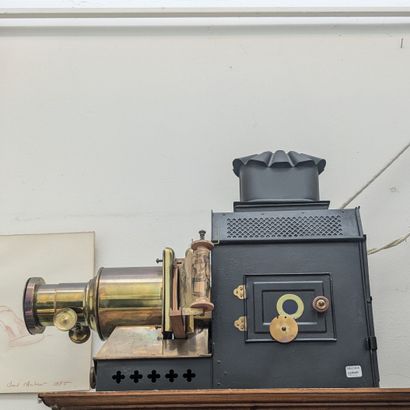Bonne Presse F160 M/M Equi magic lantern,...
