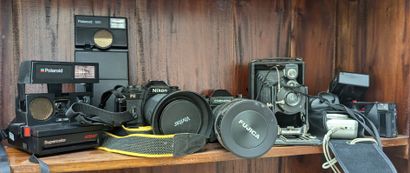 Set of cameras, some SLRs, by NIKON, ICA,...