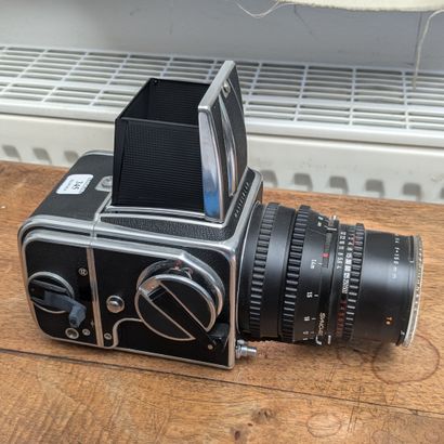 HASSELBLAD camera, model 500C with Carl Zeiss...