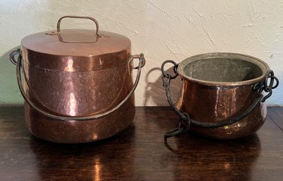 Red copper covered pot. Iron handle. H. 33...