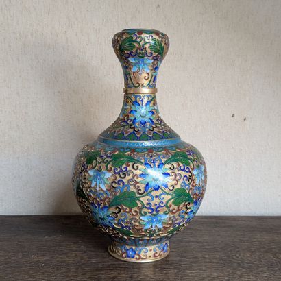 A gilt bronze and cloisonné enamel baluster...