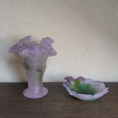 DAUM France. Vase in pink and green tinted...
