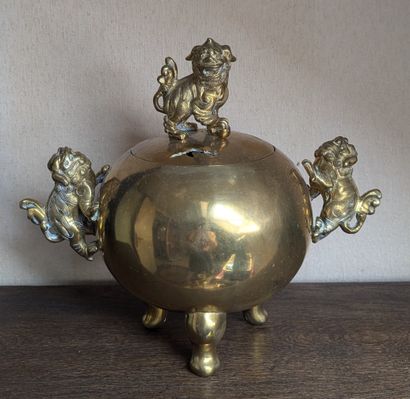 Tripod bronze incense burner, the handles...