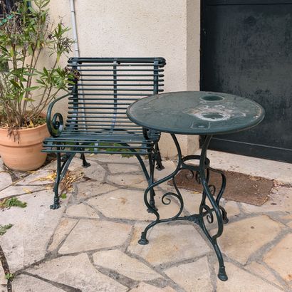 Mobilier de jardin en bois et/ou métal laqué...