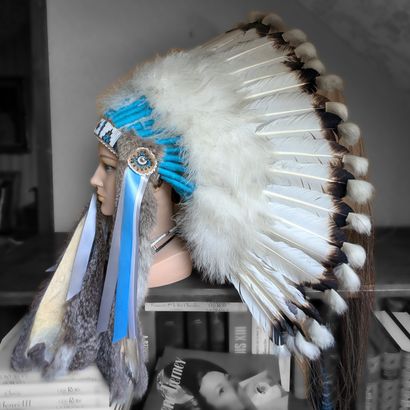 Coiffe d'indien d'Amérique du nord, en cuir...