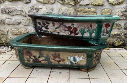 Paire de jardinières en céramique émaillée...