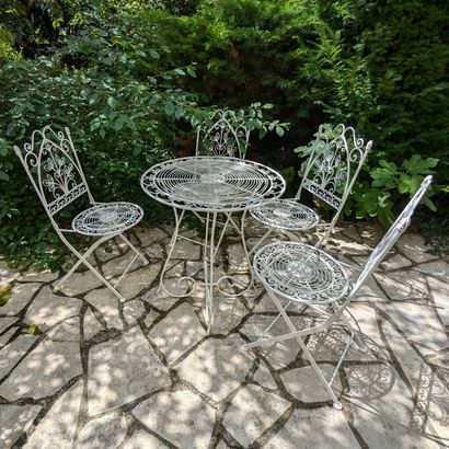 Salon de jardin en fer forgé laqué blanc...