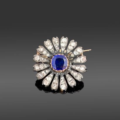 Ancien élément de parure formant broche en...